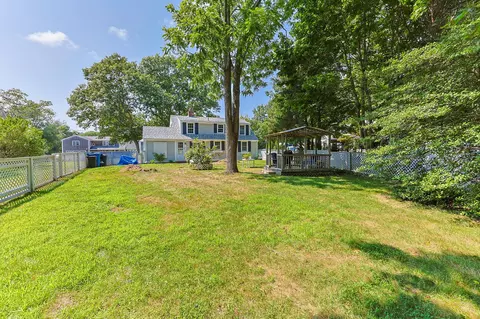 Exterior - 87 Vidal Ave, Teaticket, MA 02536 photo 4 of 6