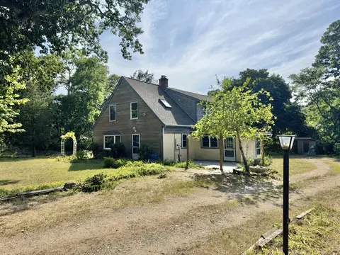 Exterior - 765 Schoolhouse Rd, Eastham, MA 02642 photo 2 of 3