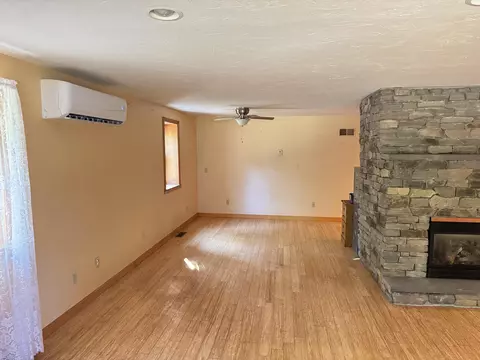 Living - 765 Schoolhouse Rd, Eastham, MA 02642 photo 4 of 9