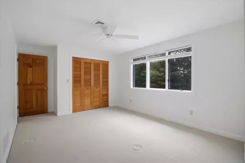 Bedroom - 6 Heron Way, Mashpee, MA 02649 photo 4 of 5