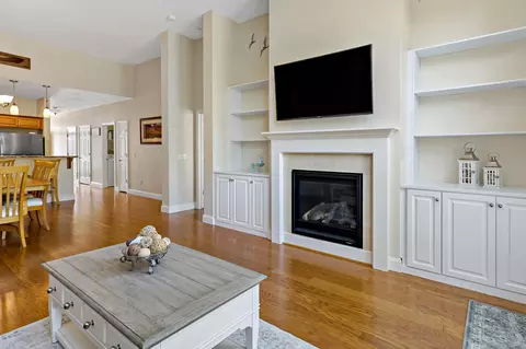 Living - 45 Grey Hawk Dr, Mashpee, MA 02649 photo 3 of 6