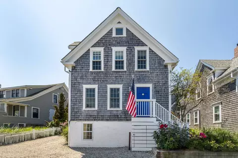 8 Atlantic Ave UNIT A, Provincetown, MA 02657