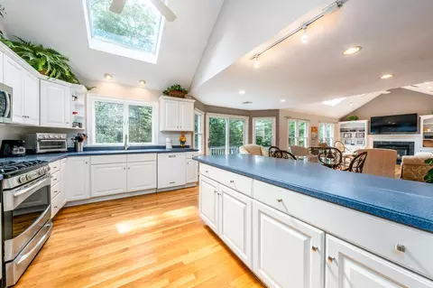 Kitchen - 51 Falling Leaf Ln, Osterville, MA 02655 photo 6 of 6