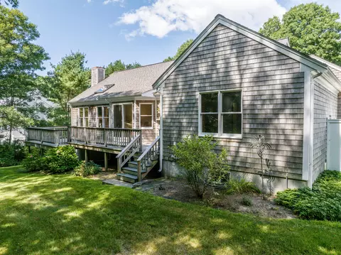 Exterior - 51 Falling Leaf Ln, Osterville, MA 02655 photo 3 of 5