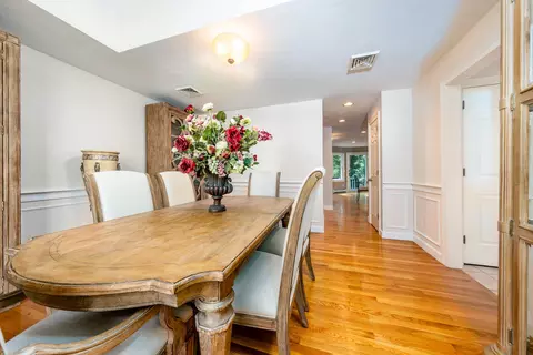 Dining - 51 Falling Leaf Ln, Osterville, MA 02655 photo 5 of 5