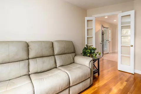 Other - 51 Falling Leaf Ln, Osterville, MA 02655 photo 6 of 8