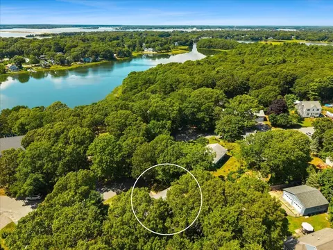 View/Area - 84 Eel Pond Rd, Monument Beach, MA 02553 photo 5 of 8