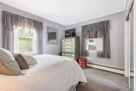 Bedroom - 5 Birch St, Buzzards Bay, MA 02532 photo 1 of 3