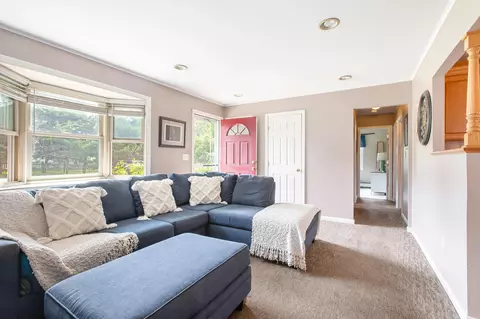 Living - 5 Birch St, Buzzards Bay, MA 02532 photo 2 of 2