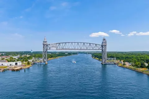 View/Area - 5 Birch St, Buzzards Bay, MA 02532 photo 8 of 8