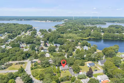 View/Area - 5 Birch St, Buzzards Bay, MA 02532 photo 3 of 8