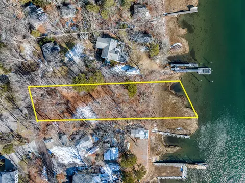 24 Seconsett Point Rd, Mashpee, MA 02649 photo 6