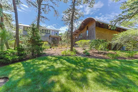 195 King Phillip Rd, Wellfleet, MA 02667