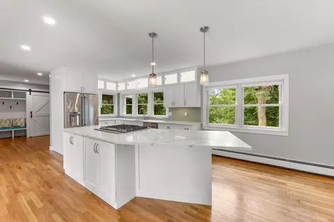 Kitchen - 40 Smith Farm Rd, Eastham, MA 02642 photo 4 of 5