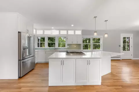 Kitchen - 40 Smith Farm Rd, Eastham, MA 02642 photo 3 of 5
