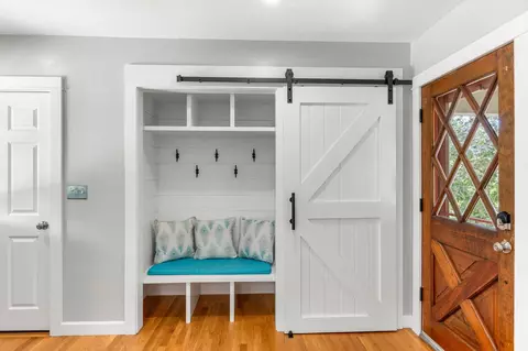 Entry Way - 40 Smith Farm Rd, Eastham, MA 02642 photo 1 of 3
