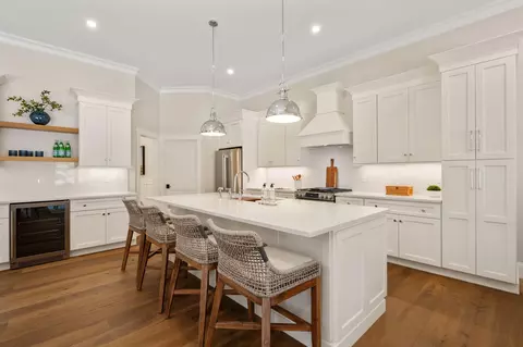 24 Country Farm Rd, Forestdale, MA 02644