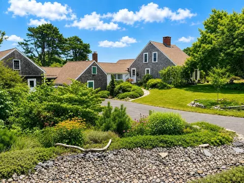 155 Monument Rd, Orleans, MA 02653