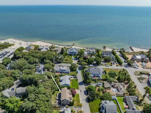 7 Shore Road Ext, West Harwich, MA 02671