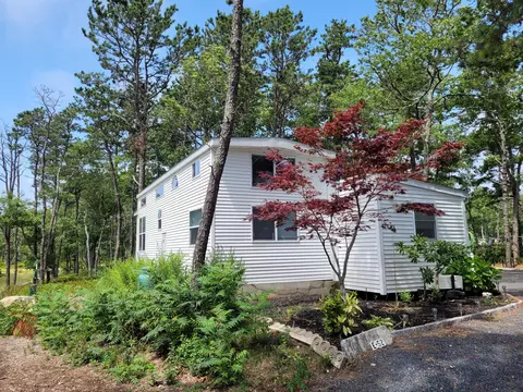 310 Old Chatham Rd #E 52, South Dennis, MA 02660