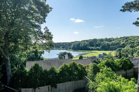 3 Ebb Rd, Yarmouth Port, MA 02675