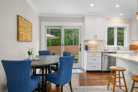 Dining - 20 Wedgewood Dr, Centerville, MA 02632 photo 1 of 2