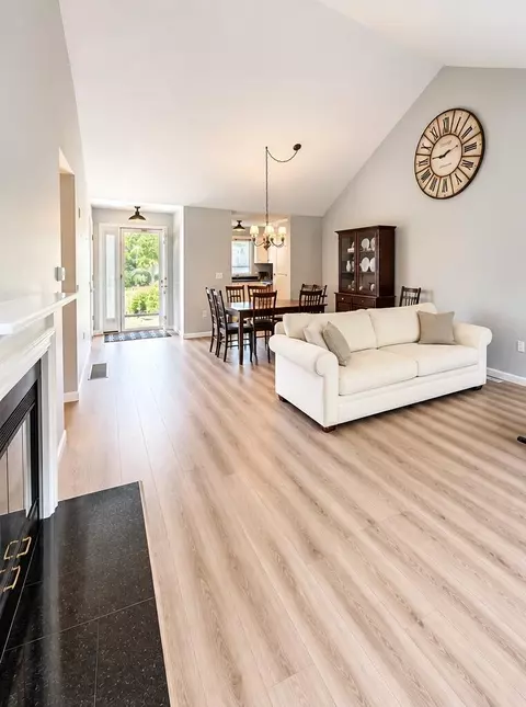Living - 15 Classic Cir UNIT 15, Mashpee, MA 02649 photo 1 of 3