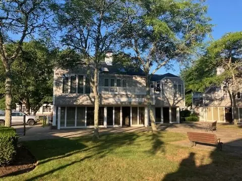 210 Orleans Rd #C, North Chatham, MA 02650