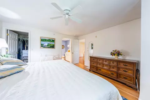 Bedroom - 7 Ironwood Path, Mashpee, MA 02649 photo 2 of 4