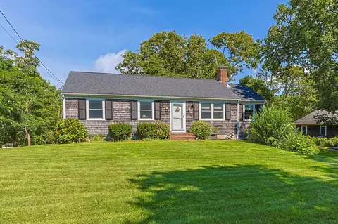 87 Cranberry Ln, Chatham, MA 02633