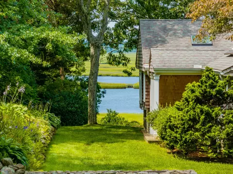 Exterior - 11 Sheperds Way, Barnstable, MA 02630 photo 15 of 17