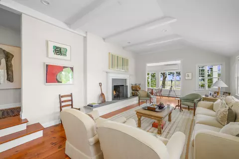 Living - 11 Sheperds Way, Barnstable, MA 02630 photo 4 of 9