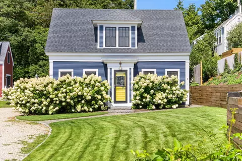 446 Commercial St UNIT 2, Provincetown, MA 02657