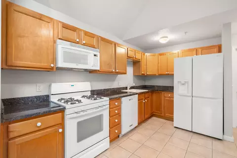 Kitchen - 65 Blue Spruce Way UNIT 65, Mashpee, MA 02649 photo 2 of 2