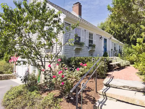 116 Vineyard Ave, Chatham, MA 02633