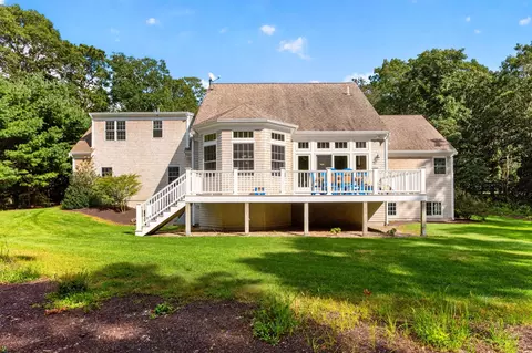 Exterior - 5 Cliffs Way, Harwich, MA 02645 photo 4 of 8
