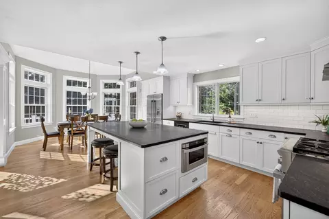 Kitchen - 5 Cliffs Way, Harwich, MA 02645 photo 3 of 4