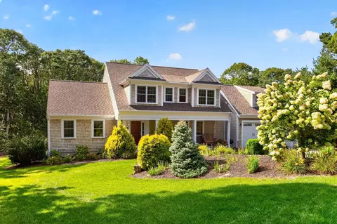 Exterior - 5 Cliffs Way, Harwich, MA 02645 photo 7 of 8