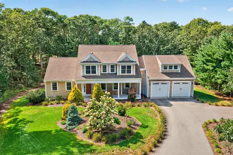 5 Cliffs Way, Harwich, MA 02645