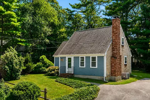 9 E Harbor Dr, Teaticket, MA 02536