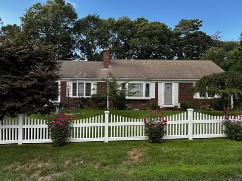 96 Shaker House Rd, Yarmouth Port, MA 02675