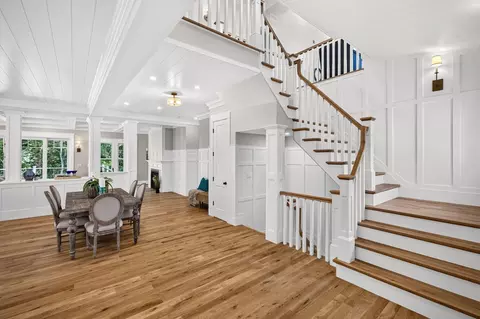 Entry Way - 28 Quaker Run Rd, Mashpee, MA 02649 photo 2 of 3
