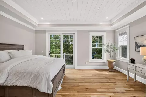 Bedroom - 28 Quaker Run Rd, Mashpee, MA 02649 photo 1 of 5
