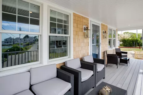 Exterior - 2 Worcester Ave, Monument Beach, MA 02553 photo 3 of 8