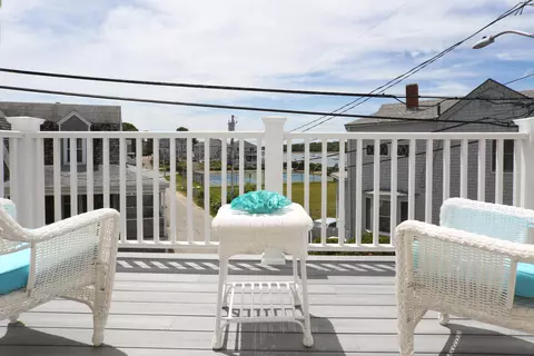 Exterior - 2 Worcester Ave, Monument Beach, MA 02553 photo 7 of 8