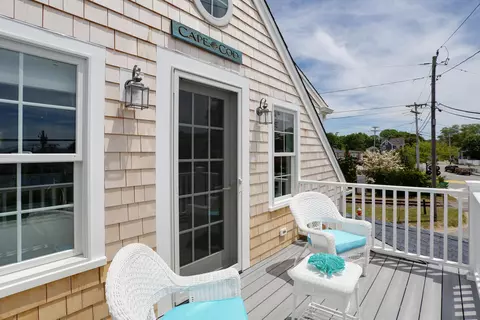 Exterior - 2 Worcester Ave, Monument Beach, MA 02553 photo 4 of 8