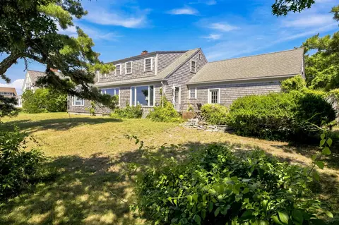 Exterior - 64 Harbor View Rd, Chatham, MA 02633 photo 5 of 6
