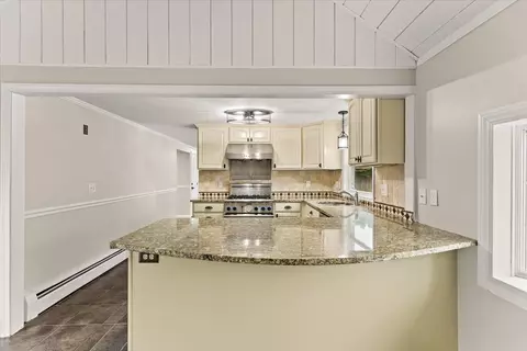 Kitchen - 3 Thoreau Dr, Centerville, MA 02632 photo 3 of 5