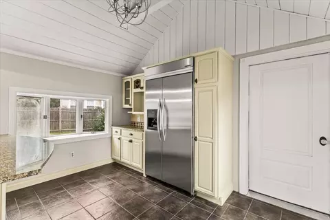 Other - 3 Thoreau Dr, Centerville, MA 02632 photo 1 of 8