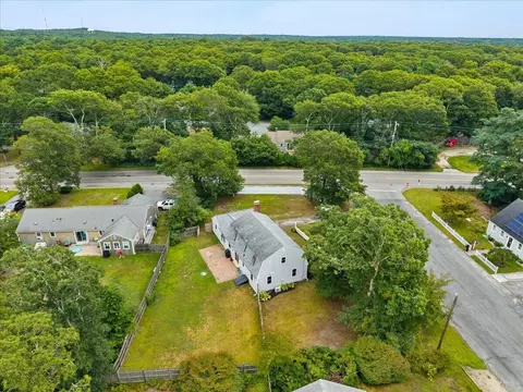 View/Area - 3 Thoreau Dr, Centerville, MA 02632 photo 3 of 3